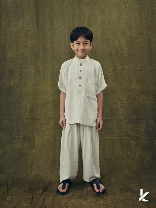 Kurta Betara Kids Set in Bambu