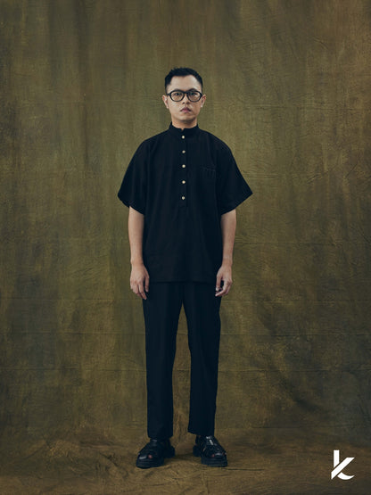 Kurta Satria Men in Hitam