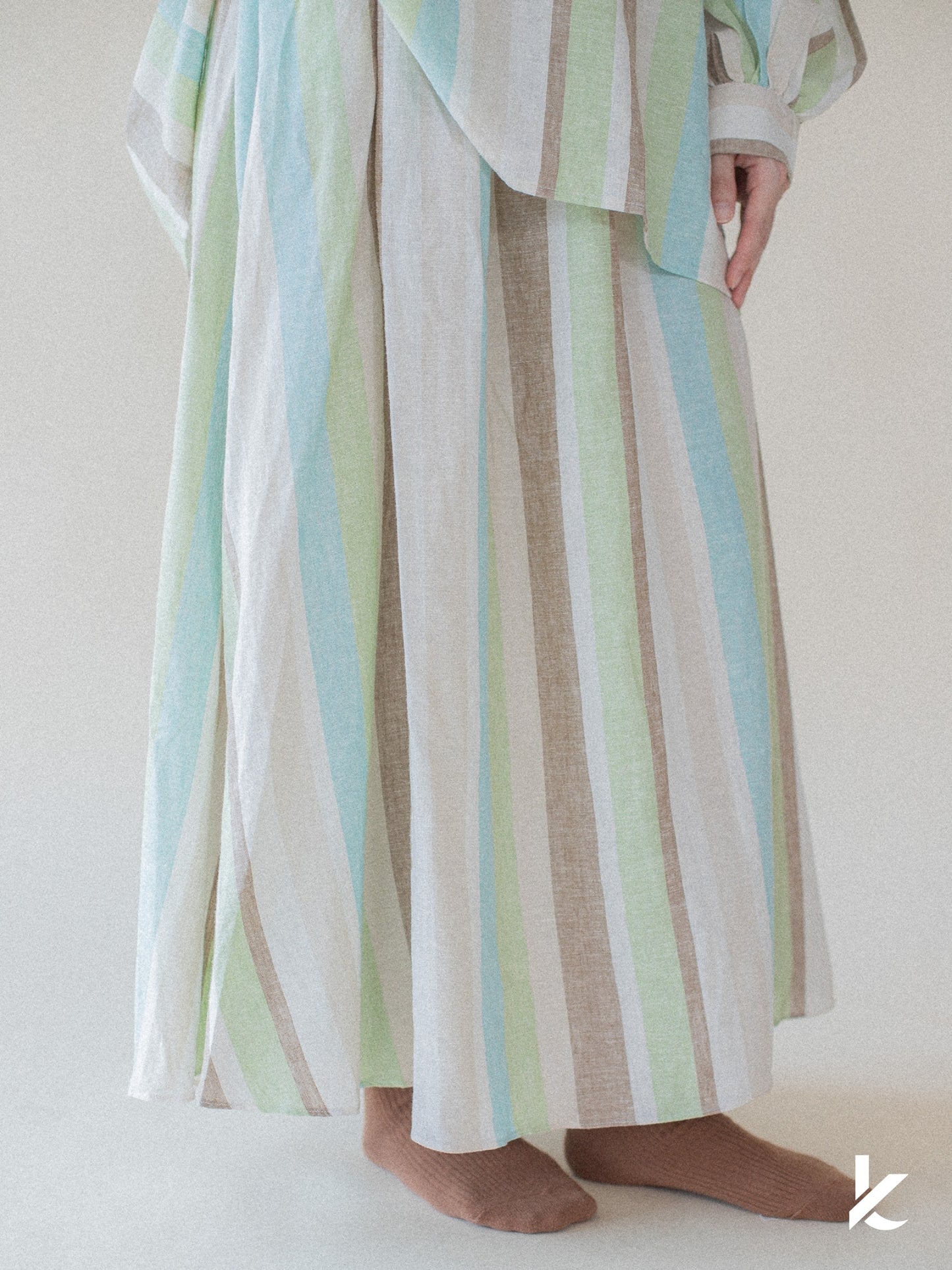 [Kaen.co X Padusi] Odie Set in Green Blue Stripe