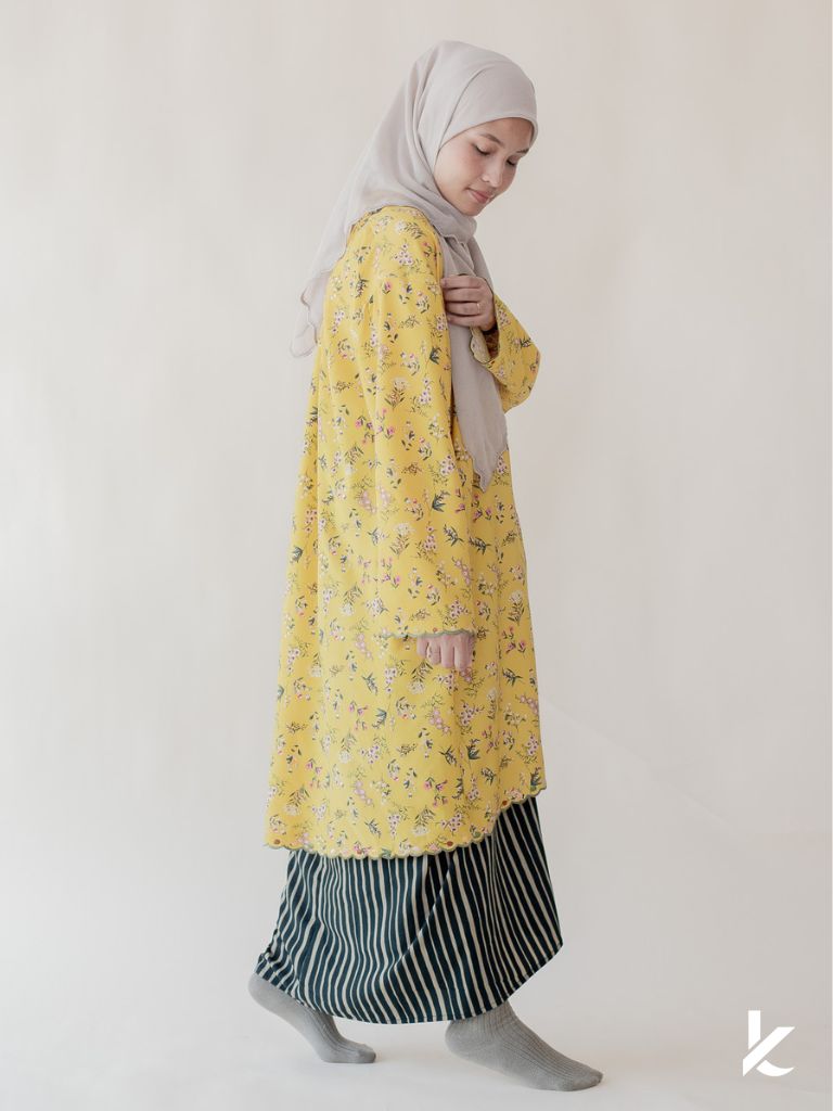 Darcy Kurung in Summer