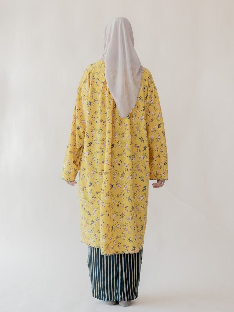 Darcy Kurung in Summer